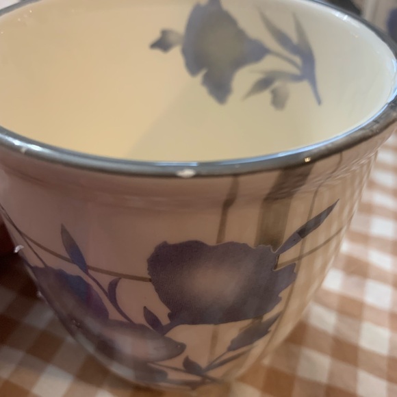 Pfaltzgraff Blue Floral Mugs Set - Picture 5 of 11